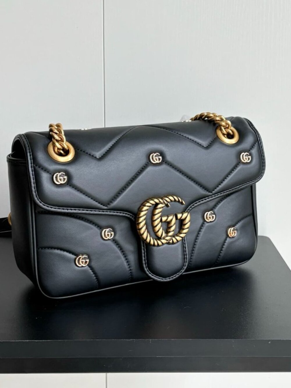 🌎Gucci Black Leather Marmont Gold GG Studded Chain Flap Shoulder Bag🌎